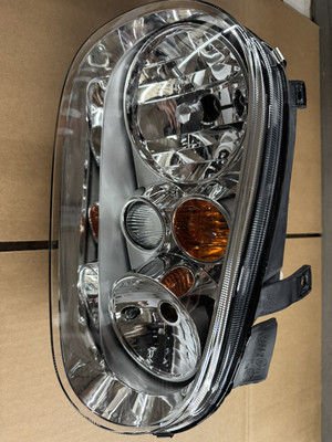OEM vw  Passenger Headlight With Fog Lamps Chrome 04 R32 1J0-941-018-E