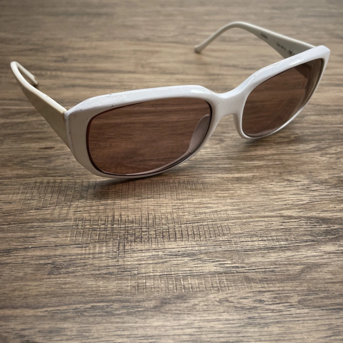Fossil Women\'s Nude/Peach Translucent Square Sunglasses - NWT Womens Square Sunglasses Trendy Fashion Minimal Thin Frame  main image 3