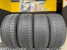Usato: 4 Gomme 205/40R17 84H XL Pirelli Pneumatici Invernali 95/80% residui