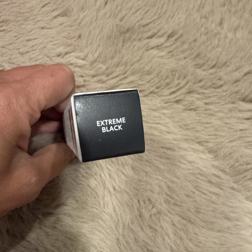 bare Minerals STRENGTH & LENGTH® Serum-Infused Mascara Black .27oz - Image 2 of 2