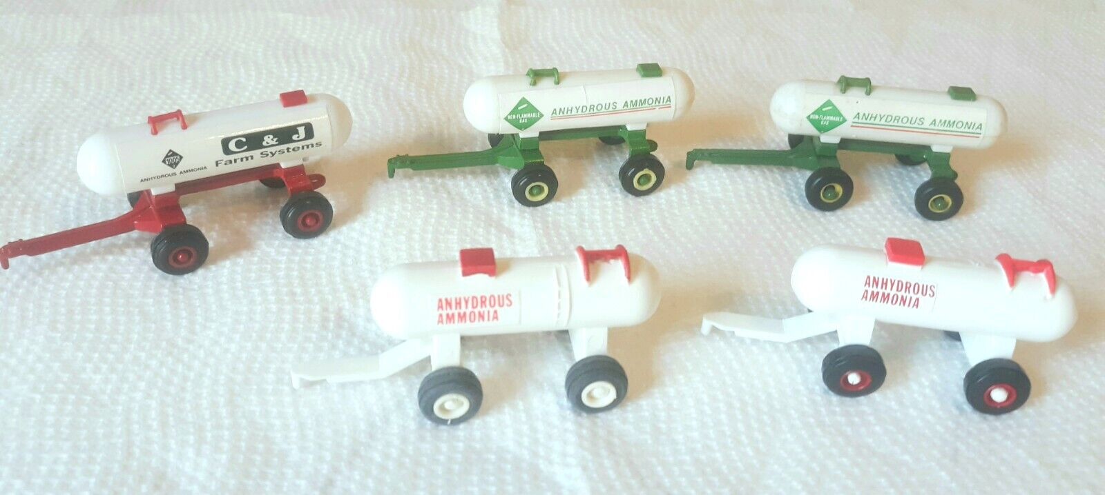  1/64 Ertl Toy Farmer Anhydrous Ammonia Tank Farm Toy Lot Of 5 John Deere