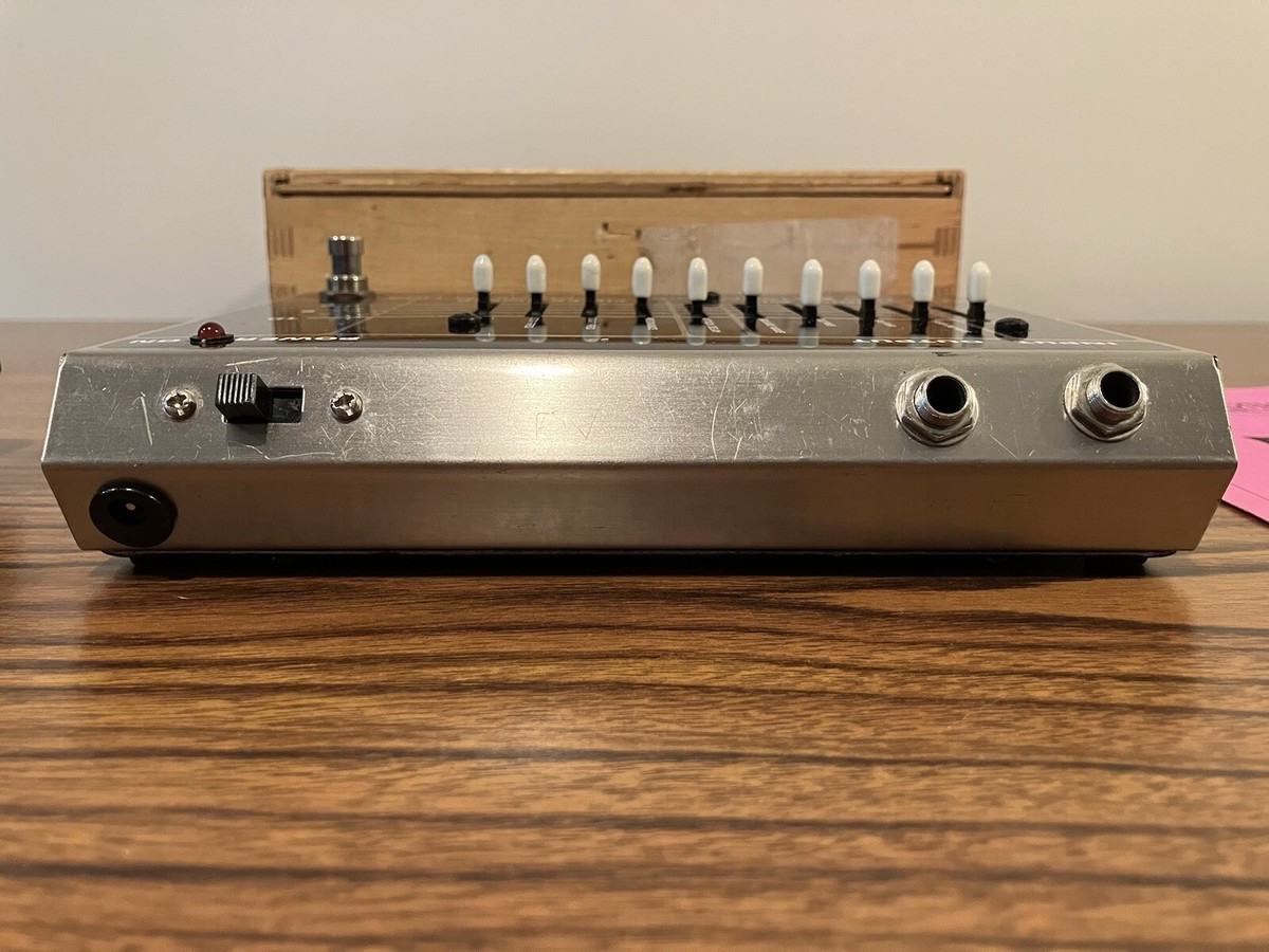 Vintage Electro Harmonix Bass Micro Synthesizer Effects Pedal