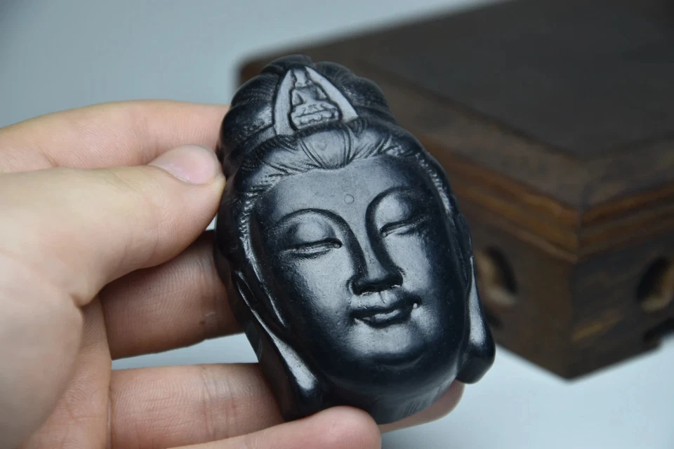6.6cm China Buddha Culture Magnetic Black Iron Meteorite Lucky“ Guanyin”Necklace - Image 4 of 4
