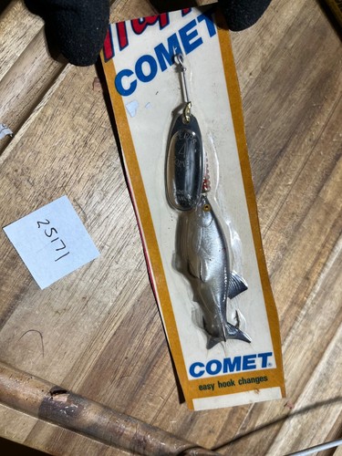 Vintage Mepps Comet fishing lure (25171) - Picture 2 of 3