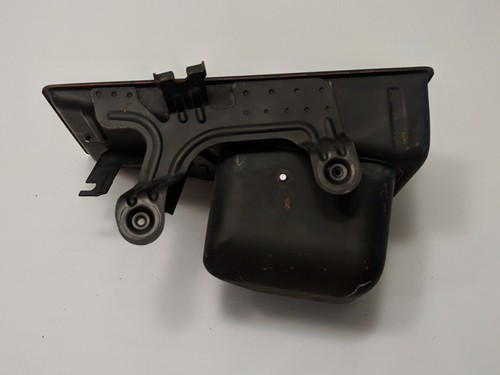 Genuine BMW E30 Air filter box top half 1288047 - Picture 4 of 6