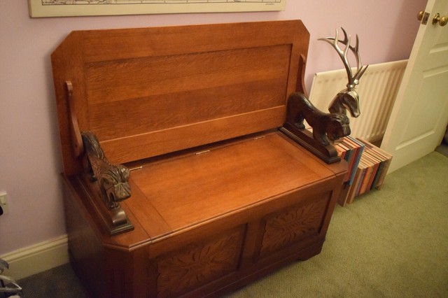 Solid Oak Monks Bench 4ft Wide Settle Lifting Lid Shoe Storage
