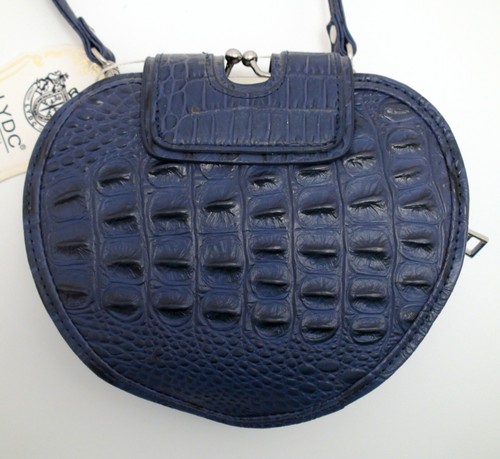LYDC Ladies Heart Shaped Designer Purse Blue - Picture 4 of 5