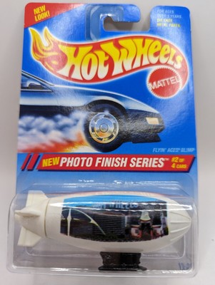 1995 Hot Wheels New Photo Finish Series Flyin' Aces Blimp