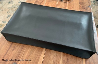 Korg Wavestate, Opsix oder Modwave Synthesizer Qualität Staubschutz in schwarzem Vinyl