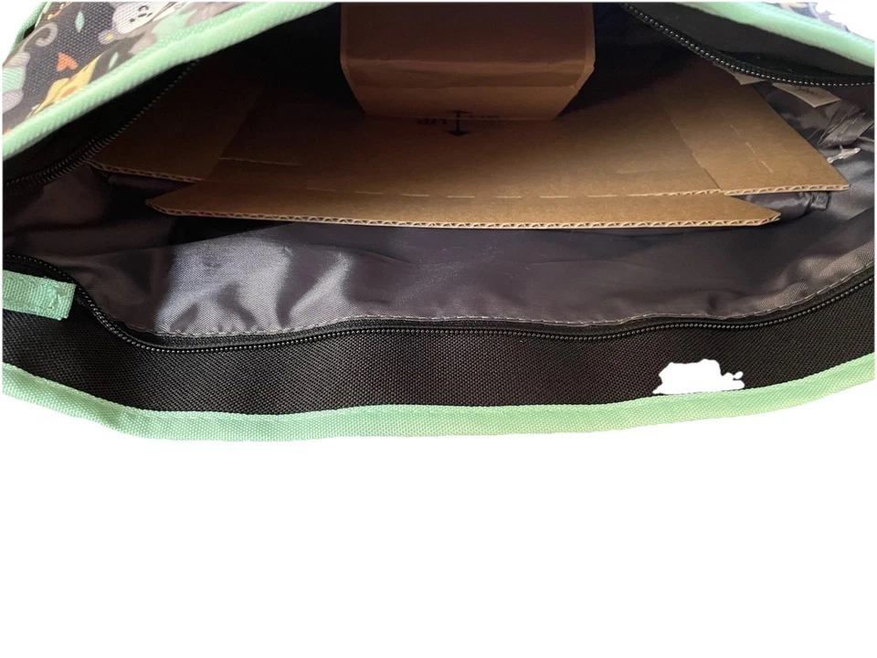 Bolso de pañales Baby Boom con estampado de mono y cremallera Foto 3 de 4