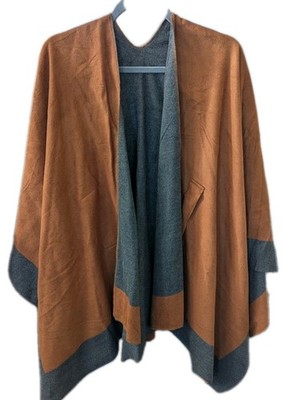 NWT Moss Rose cape Poncho reversible OSFM Rust Brown & Grey Versatile Equestrian