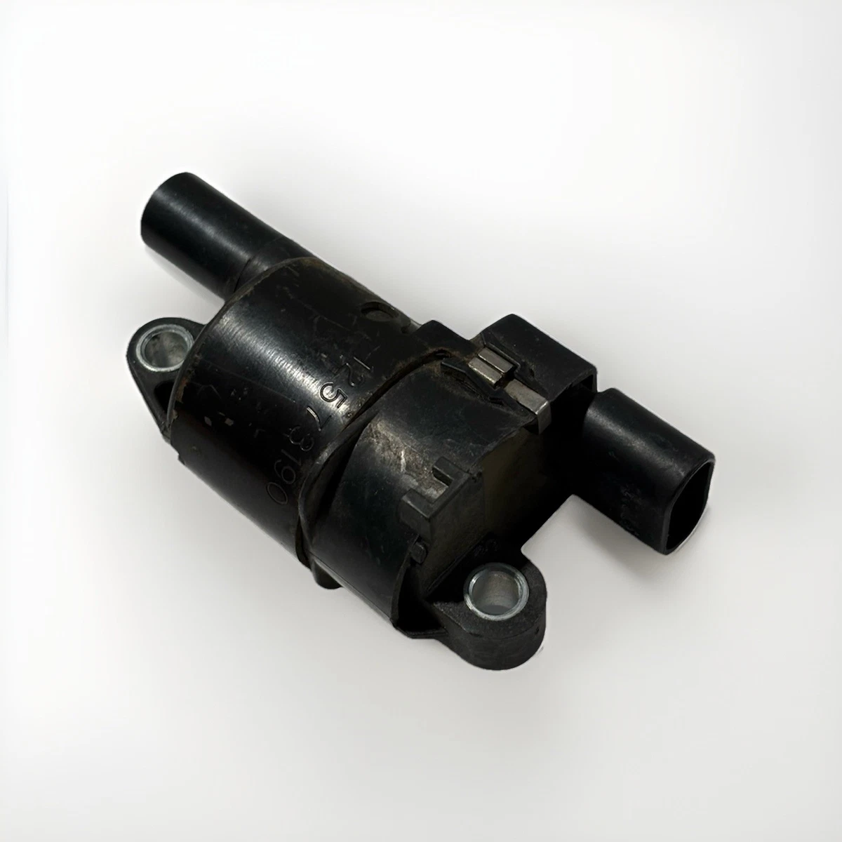 Round Ignition Coil 12573190 For GM Chevy Silverado 1500 2500 GMC photo 5