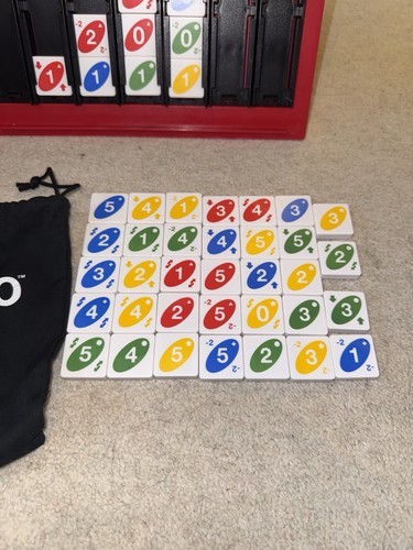 UNO Quatro Board Game 100% Complete In Great Condition Multiplayer Modern - Picture 5 of 6