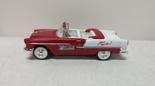 SENTRY HARDWARE 1955 DIE CAST METAL CHEVY CONVERTIBLE RED/WHITE NIB 1:25 SCALE