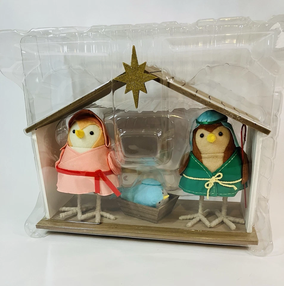 Target Wondershop Featherly Friends Weihnachten Krippe Stoff Vogel Set 2023 