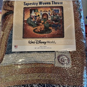 Walt Disney World Mickey’s Holiday Gathering Tapestry Woven Throw - 60" x 50"New
