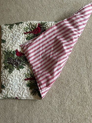 Red Cardinal Living Quarters Quilted Queen Bedding 2Shams 25"x19" - Picture 10 of 10