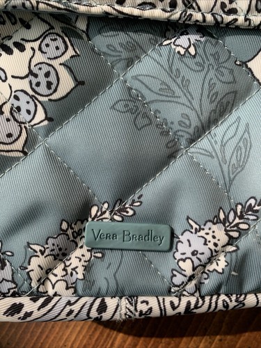 Vera Bradley Pre Owned Quilted Crossbody/Hipster Purse AND wallet Gray White Blk - Picture 8 of 24