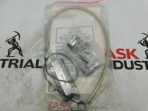 Sentrol Magnetic contacts Closed Loop 2202A; Aluminum - Picture 2 of 3