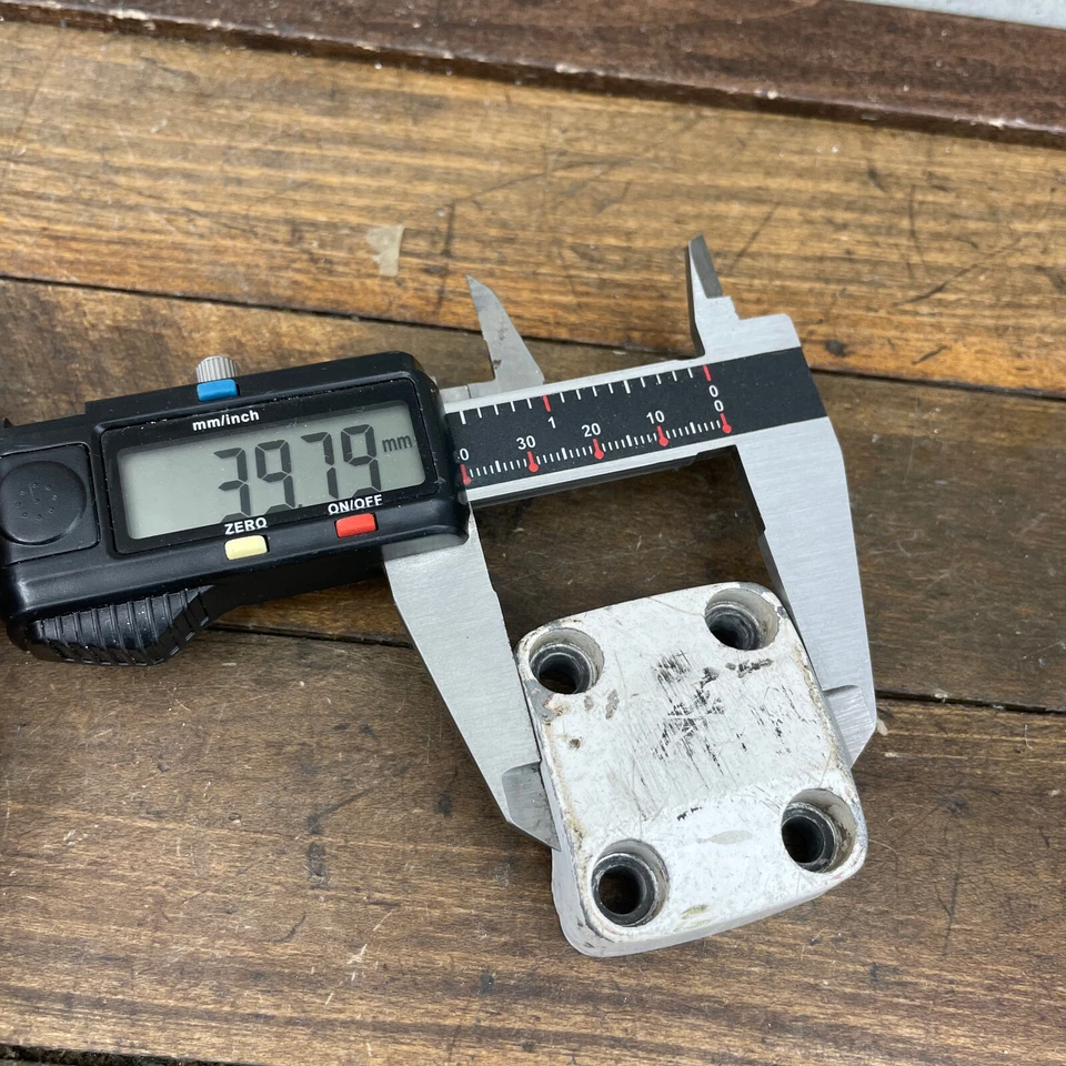 Old School BMX Redline Forklifter Stem CAP White Square Corner Neck 1 in OG 80s - Image 2 of 4