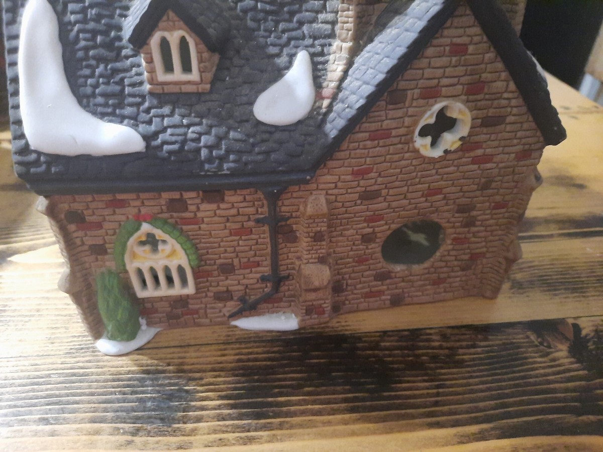 Dept 56 Dickens Village 1989 