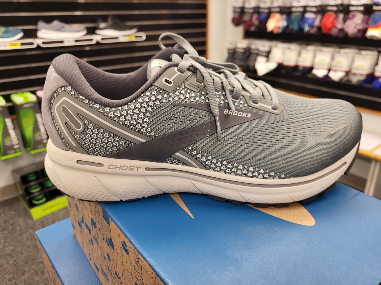 Men's Brooks Ghost 14 size 11.5 4E | eBay