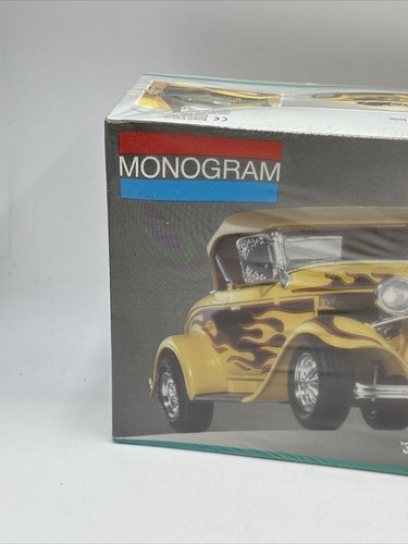 1995 Monogram 1932 Ford Roadster Street Rod 1/24 Scale NIBS Model Kit - Picture 2 of 3