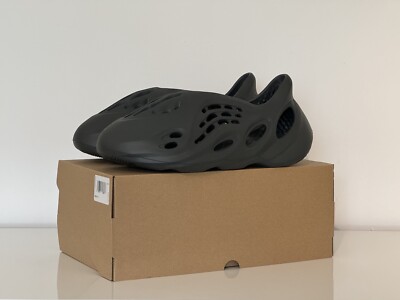 Adidas Yeezy Foam RNR Carbon EU 47 / US 12 NEU RNNR Runner Schwarz Black