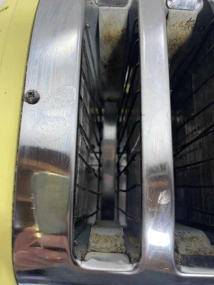 Tostadora de 2 Rebanadas Amarilla Dualit Rara Cromo Acero Inoxidable Hecha en Inglaterra RETRO Foto 4 de 4