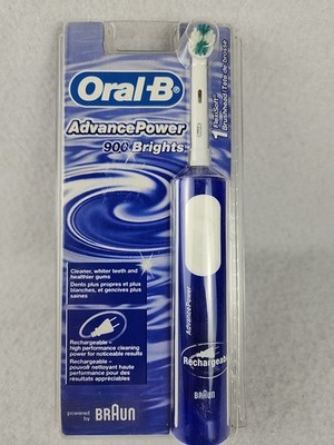 Oral B Advance Power 900 Brights Rechargeable Electric Toothbrush   New  