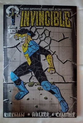 INVINCIBLE #1 ELIECOMICS11 EXPO SHATTERED FOIL VARIANT LIMITED TO 1500 COPIES