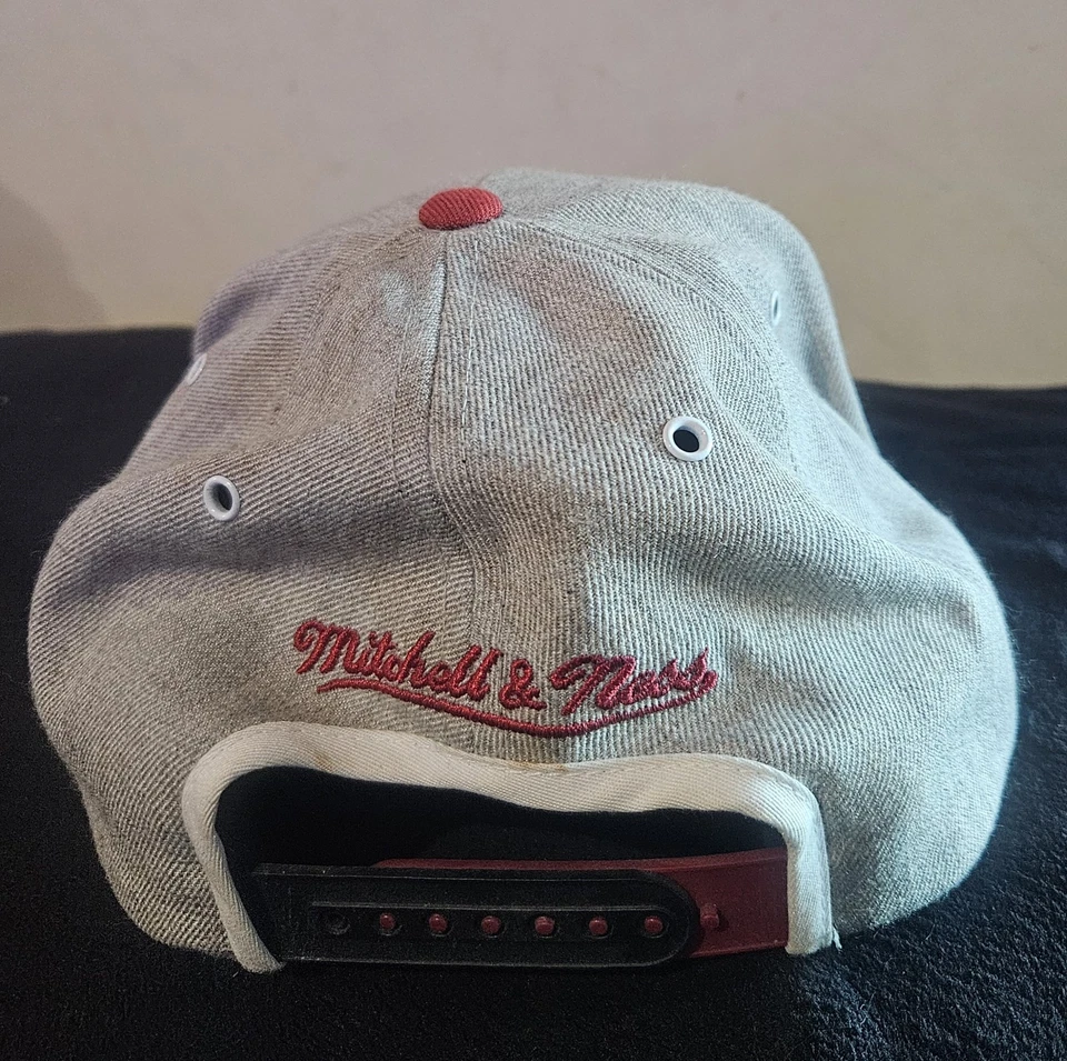 Mitchell & Ness Miami Heat Snapback Hat Black/Dark Red/Script - Image 3 of 3