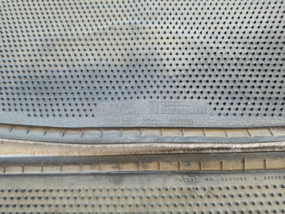 1998 - 2003 Toyota Sienna OEM floor mat Rear set 3pc - Image 3 of 4