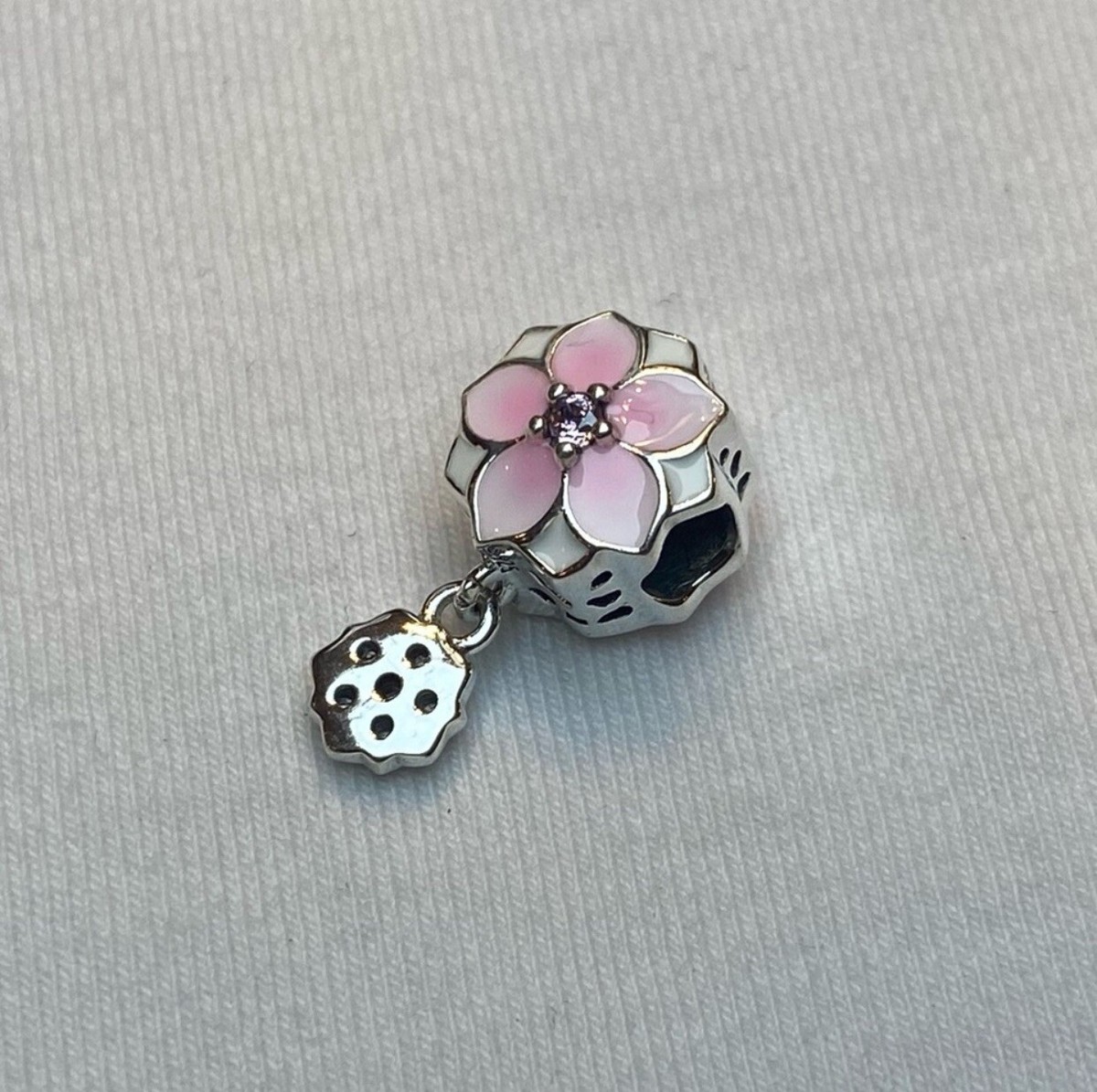 アクセサリー Magnolia Bloom Dangle Charm/14k Heart NEW Genuine Pandora Silver Magnolia Bloom Dangle CZ Charm
