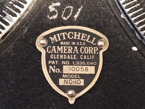 VINTAGE MITCHELL 35mm MOTION-PICTURE FILM MAGAZINE , 1000', NC-10 SERIAL #10058 - Picture 4 of 12