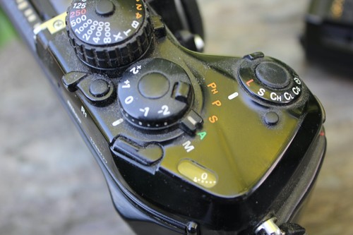 Nikon F4 Gehäuse / Body F-4 analoge SLR - Bild 9 von 12
