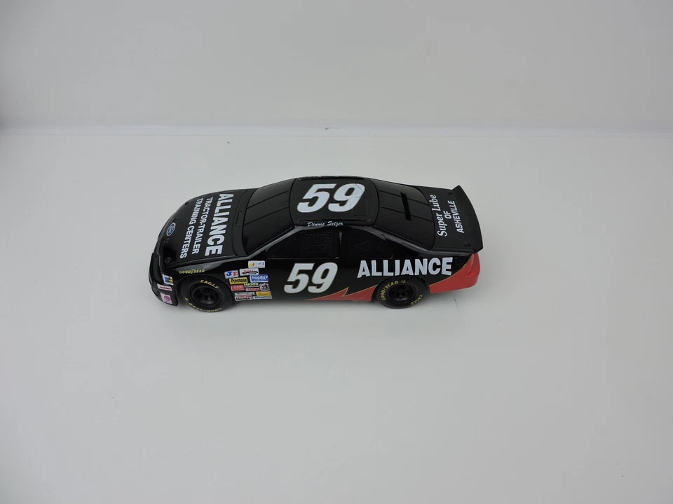 #59 DENNIS SETZER RACING CHAMPIONS BANK 1:24 1995 ALLIANCE RACING 1 DE 3.000 Foto 3 de 4
