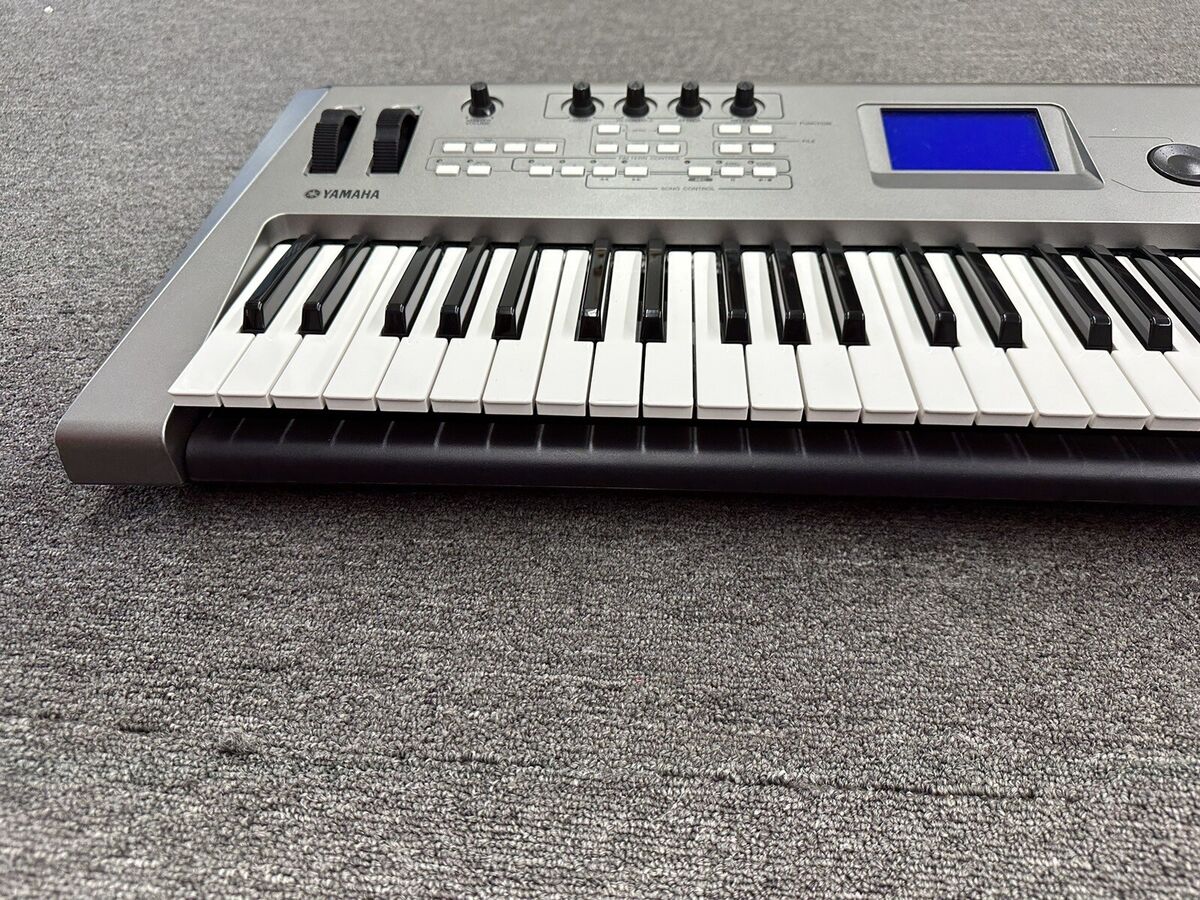 s-l1200.jpg s-l1200.jpg