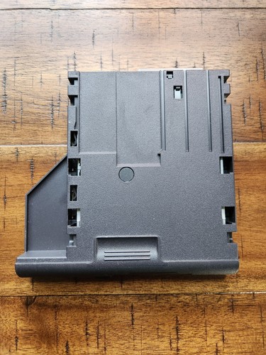 Dell Latitude C-Series - Floppy Disk Drive - 3.5 inch. - 1.44MB - Part # 4702P - Picture 3 of 6