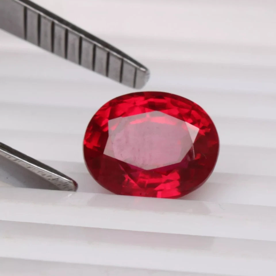Red Ruby 6.60 Ct. Oval Cut Mozambique Precious Loose Gemstone - Image 4 of 4