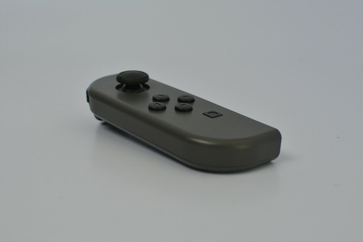 Nintendo Switch - Gray + Gray Joy-Con - REFURBISHED