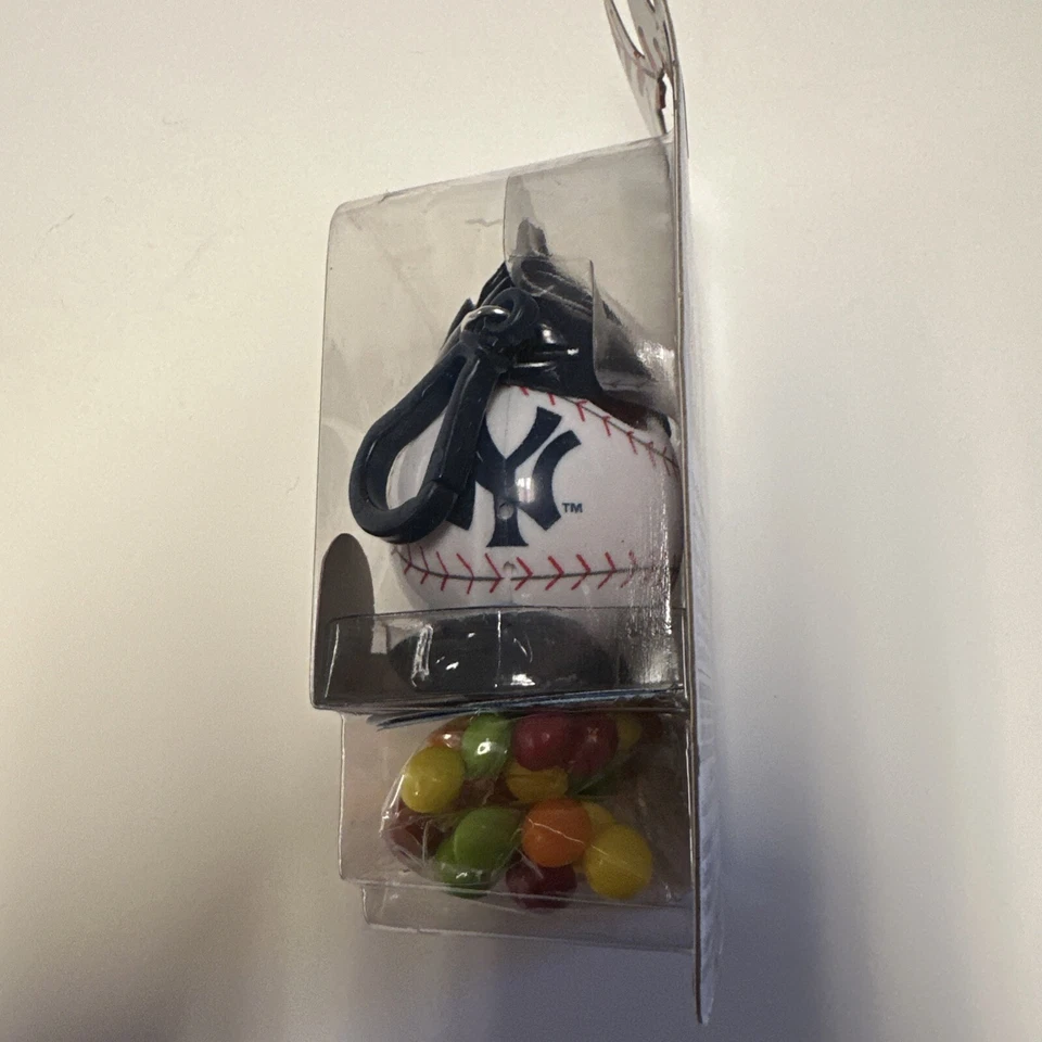 New York Yankees Radz Candy Dispenser by Radz Brands. New Official MLB. Keychain - Image 2 of 4