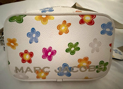 Marc Jacobs Women s Small Floral Crossbody Bag Zip Adjustable Detachable Strap