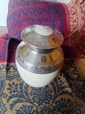 Beautiful Ashes Urn White And Engraved Silver New