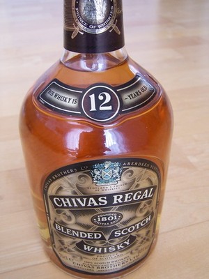 CHIVAS REGAL 12 Years 40 Vol. % 0,70 Liter Scotch Whisky ungeöffnet 90er