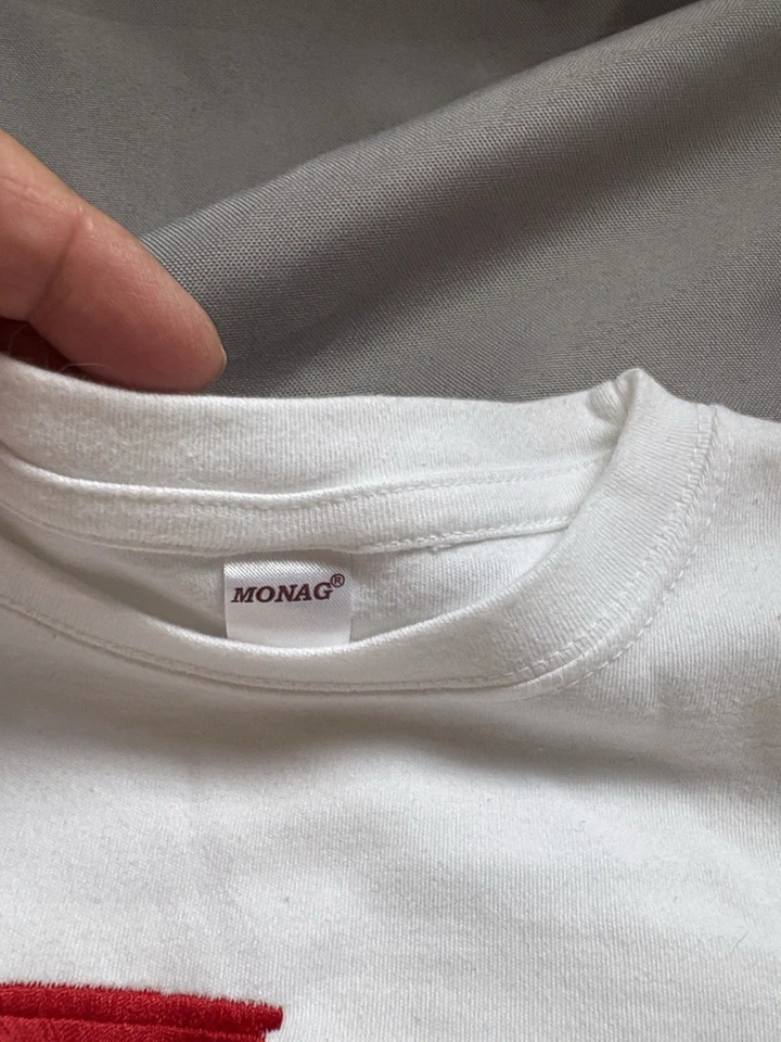 Camiseta de Navidad Infantil Manga Larga, Blanca con Tractor Rojo, Árbol de Navidad Foto 2 de 4