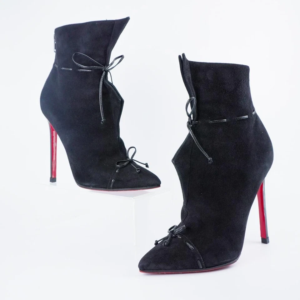 Christian Louboutin Botas Tacón US:7 Corto Negro Gamuza Cinta Cremallera Usadas Foto 3 de 4