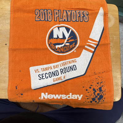 NY Islanders 2016 2nd Round Playoffs Towel Vs TB Lightning Game 4 Rally