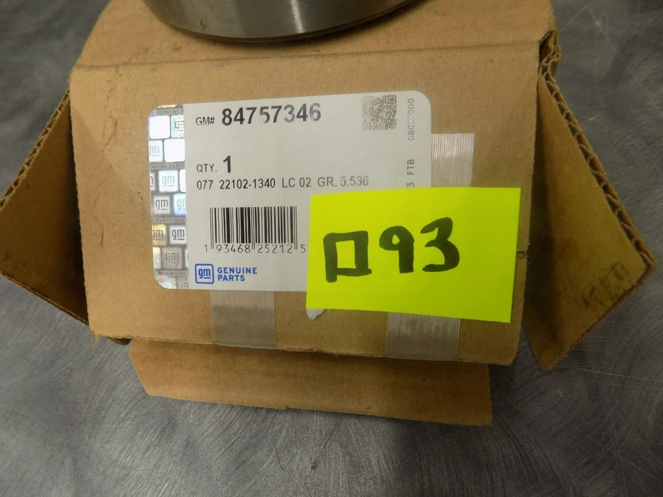GM 84757346 2001-24 Chevy Silverado Differential Bearing NOS OEM - Image 4 of 4
