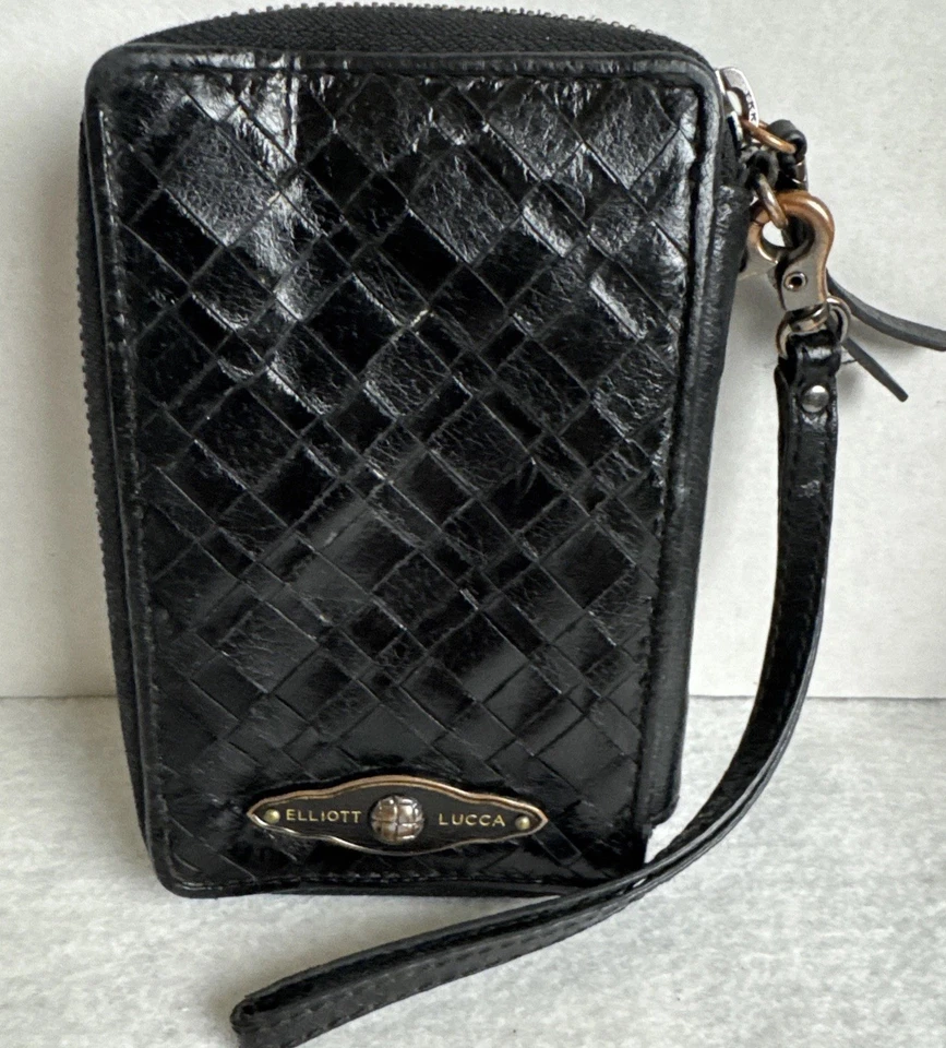 Elliott Lucca Woven Leather Zip Around Bifold Wallet Wristlet 5.75 X 3.75 Inch - Image 3 of 4